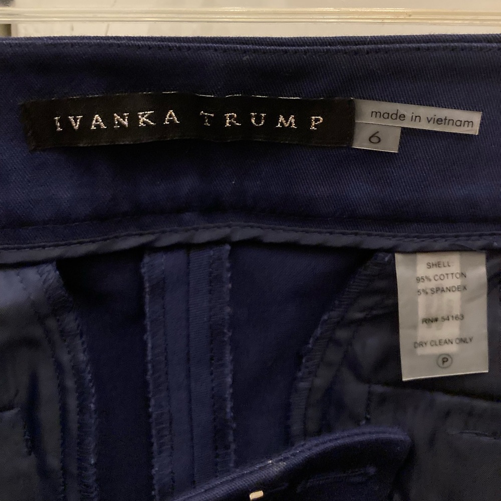 Ivanka Trump Navy Pants - Picture 6 of 7